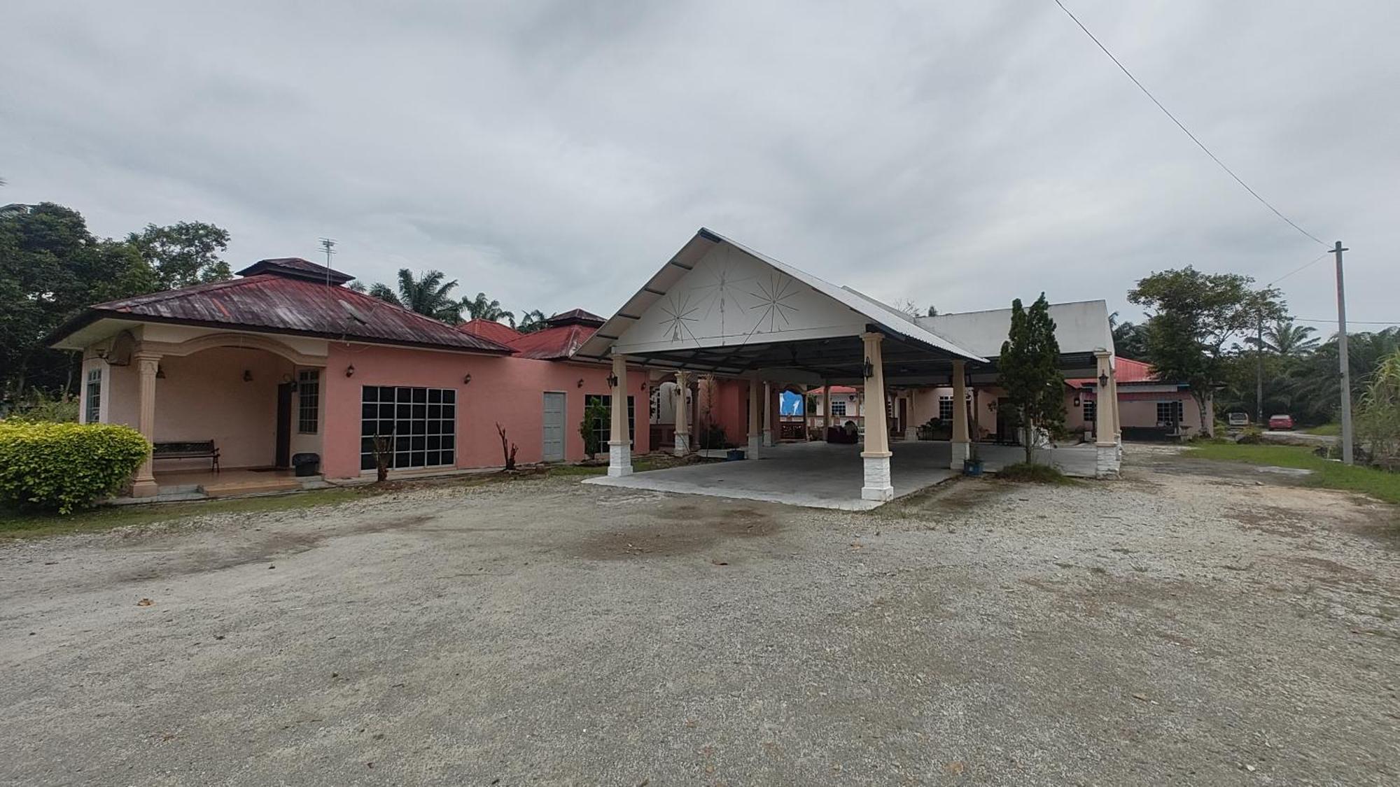Sri Peserai Homestay Batu Pahat Exterior foto